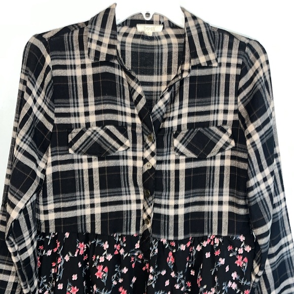 ODDY Tiered Boho Shirt Dress Size S Multi Media Contrast Print Flannel Top - Picture 3 of 8